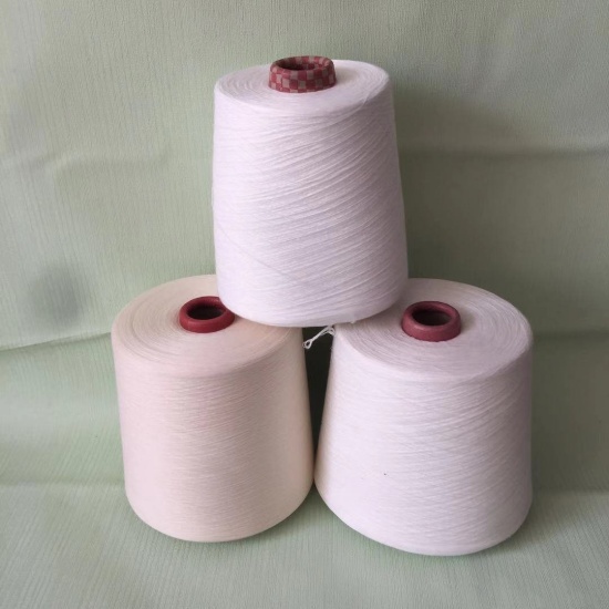 Fil mélangé de coton et de polyester